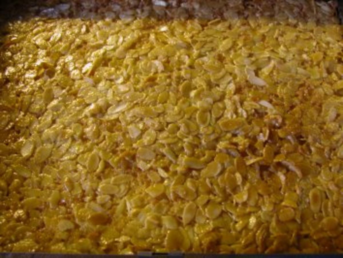 Blechkuchen - Mandel-Blitz-Kuchen - Rezept