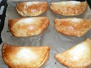 Apfeltaschen aus Hefeteig - Rezept - Bild Nr. 2