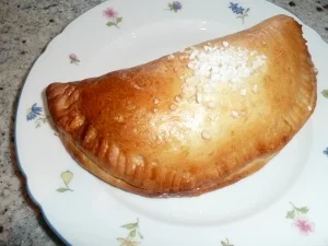 Apfeltaschen aus Hefeteig - Rezept