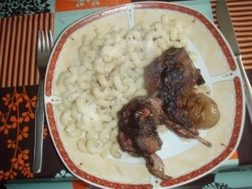 Rezept: Kaninchen im Römertopf Kaninchen im Römertopf - Rezept