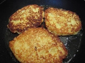 Rezept: Reibekuchen à là Elke Reibekuchen à là Elke - Rezept