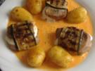 Schweinefilet im Zucchinimantel und Paprikaschaum - Rezept