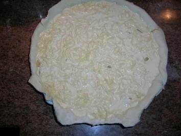 Rezept: Zwiebelkuchen mit Blätterteig - nach meiner Art - aber auch sehr lecker, meinen Gästen hat es geschmeckt, vielleicht Euch auch Bild Nr. 8 Zwiebelkuchen mit Blätterteig - nach meiner Art - aber auch sehr lecker, meinen Gästen hat es geschmeckt, vielleicht Euch auch - Rezept - Bild Nr. 8