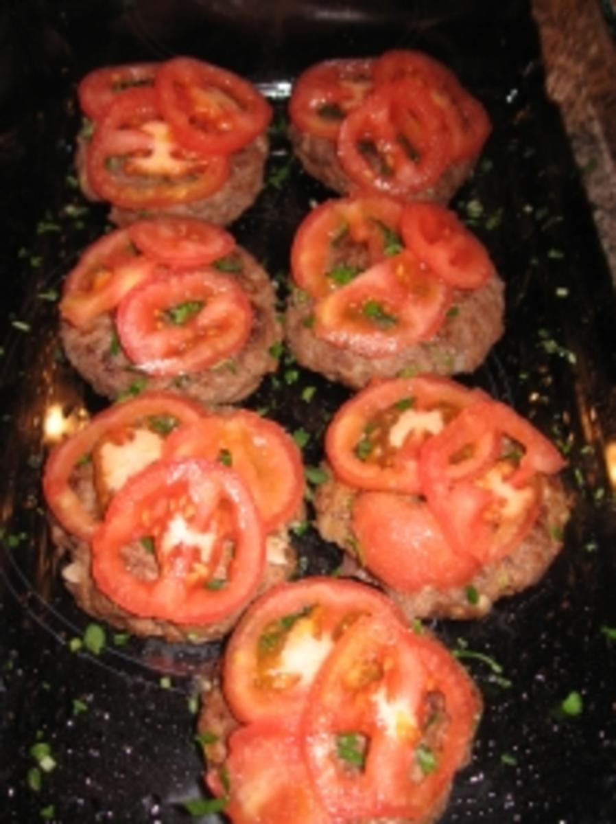 Tomaten-Mozarella- Frikadellen mit Röstzwiebel-Kartoffelstampf - Rezept - Bild Nr. 3