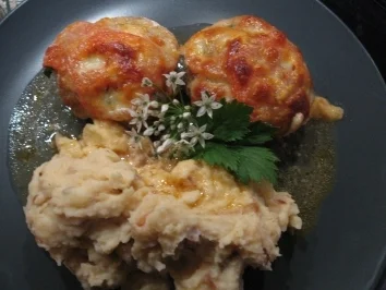 Tomaten-Mozarella- Frikadellen mit Röstzwiebel-Kartoffelstampf - Rezept - Bild Nr. 6