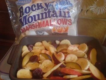 Dessert "Warmer Obstsalat, überbacken" - Rezept - Bild Nr. 2