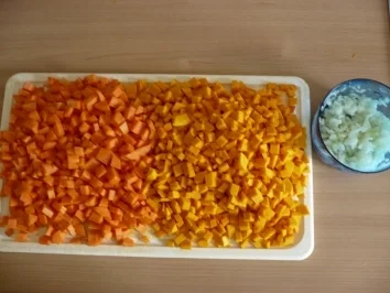 Kürbis - Möhrensuppe mit Krabben und Dill - Rezept - Bild Nr. 2