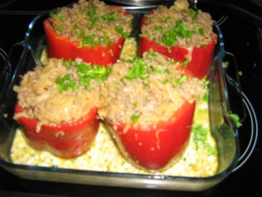 Paprika gefüllt mit Sauerkraut und Hack - einfach - 94 kcal/100g