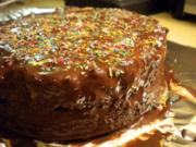 Kuchen: Grießtorte mit Kirsch-Nuss-Schoko-Boden - Rezept