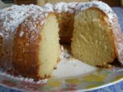 JOGHURT-GUGLHUPF - Rezept