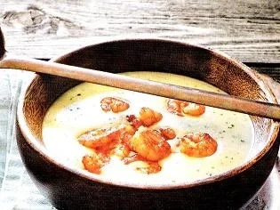Rezept: Kartoffelschmelzsuppe mit Garnelen Kartoffelschmelzsuppe mit Garnelen - Rezept