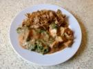 Bandnudeln mit Hähnchen-Spinat-Tomatensauce - Rezept