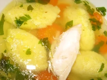 Huhnersuppe mit Griesklossen - Rezept - Bild Nr. 2