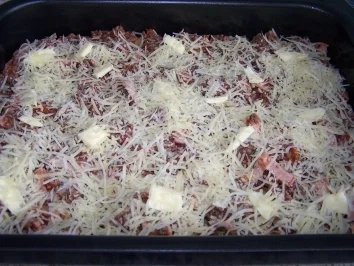 Maccheroni-Auflauf mit Hackfleischsauce - Rezept - Bild Nr. 8