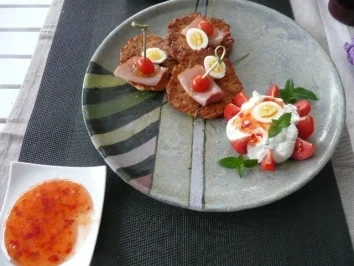 GEMÜSE :Zuccini-Karotten-Plätzchen - Rezept - Bild Nr. 7