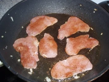 !!! Putensteaks !!! mit Kroketten und Speckbohnen - Rezept - Bild Nr. 3
