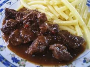 Rindsgulasch einfach .... - Rezept