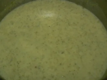 Broccoli-Zucchinisüppchen mit leckerer Einlage - Rezept - Bild Nr. 2