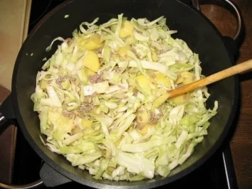 Weißkohl - Hackfleisch - Topf - Rezept - Bild Nr. 5