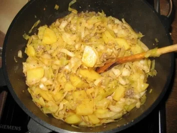 Weißkohl - Hackfleisch - Topf - Rezept - Bild Nr. 6