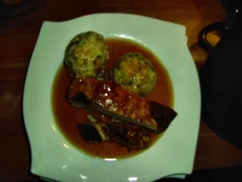 Brustspitz (v. Schwein) mit Brezenknödel - Rezept - Bild Nr. 2