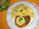 Cordon Bleu mit Tagliatelle in Champignon-Sauce - Rezept
