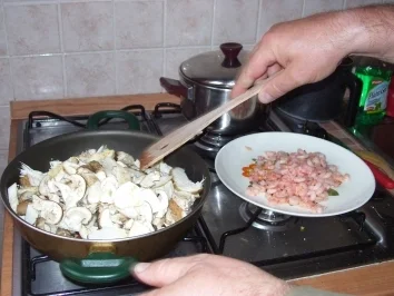 Rezept: Flambierte Mare e Monti Bild Nr. 3 Flambierte Mare e Monti - Rezept - Bild Nr. 3