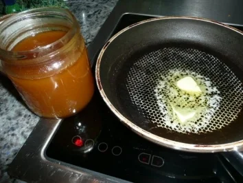 SALATE/GEFLÜGEL:Eisbergsalat mit karamelisierter Hähnchenbrust +Pfirsich - Rezept - Bild Nr. 3