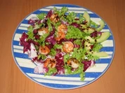 Gebratene Garnelen auf Salat - Rezept