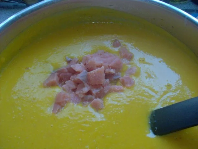 Rezept: Kürbissuppe mit Äpfel und Birnen Bild Nr. 10 Kürbissuppe mit Äpfel und Birnen - Rezept - Bild Nr. 10