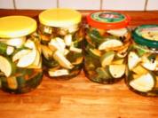 Eingelegte Zucchini mit Knobi - Rezept