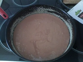 Schoko-Biskuit-Boden - Rezept - Bild Nr. 3