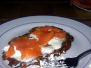 Kartoffelpuffer mit Räucherlachs und Sahnemeerrettich - Rezept