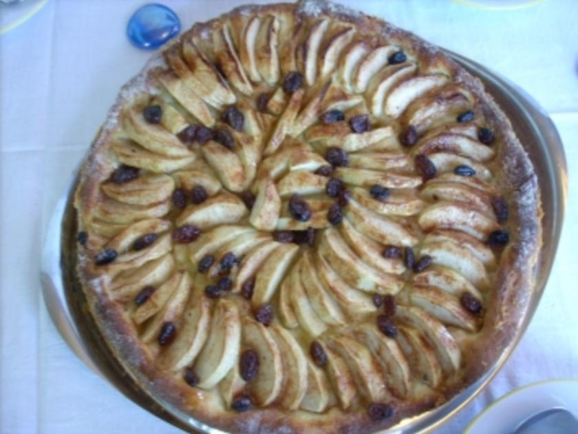 Oma Liesel s altdeutscher Zwetschgen, -u Apfelkuchen - einfach - von Mijou