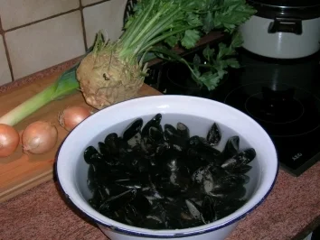 Muscheln (Rheinische Art) denn ... heute ist Freitag und somit Fischtag - Rezept - Bild Nr. 9