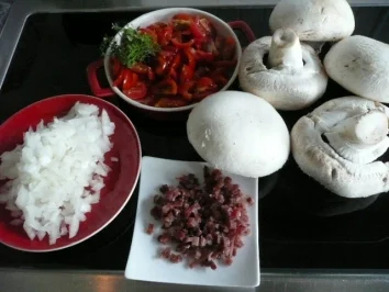 BEILAGE :Gefüllte Riesenchamignons mit Roquefortkäse - Rezept