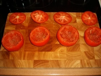Rezept: Gefüllte Tomaten Bild Nr. 2 Gefüllte Tomaten - Rezept - Bild Nr. 2