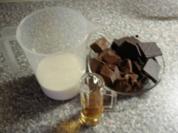 Pralinensauce zu den Zwetschgenrohrnudeln - Rezept