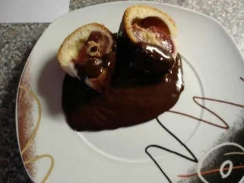 Pralinensauce zu den Zwetschgenrohrnudeln - Rezept - Bild Nr. 3