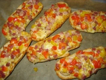 Rezept: Pizzabrötchen Bild Nr. 4 Pizzabrötchen - Rezept - Bild Nr. 4