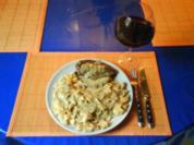 Geflügel: Hähnchenbrustfilet mit Steinpilzsoße und Chilinudeln - Rezept