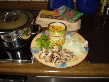 Rezept: Uwes geliebte Nudelpfanne Bild Nr. 2 Uwes geliebte Nudelpfanne - Rezept - Bild Nr. 2