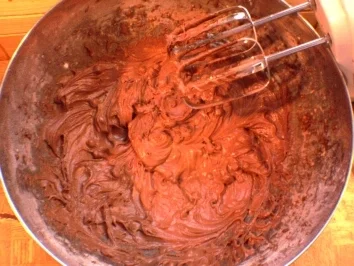 Rezept: Schoko-Muffins mit Smarties Bild Nr. 2 Schoko-Muffins mit Smarties - Rezept - Bild Nr. 2