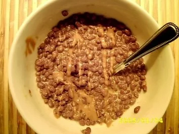 Rezept: Schoko-Karamell-Knusperfrühstück Schoko-Karamell-Knusperfrühstück - Rezept