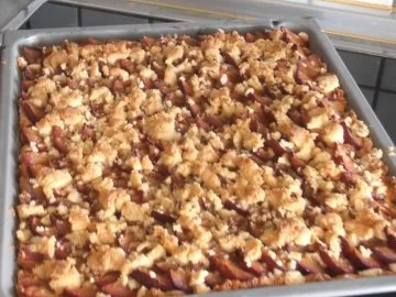 Zwetschgen-Datschi mit Zimtstreuseln - Rezept - Bild Nr. 3