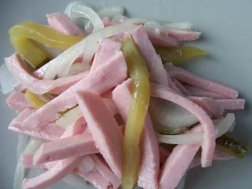 Wurstsalat a la Nicole - Rezept