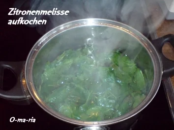 Rezept: Eingemachtes Trauben-Melisse-Gelee Bild Nr. 3 Eingemachtes Trauben-Melisse-Gelee - Rezept - Bild Nr. 3