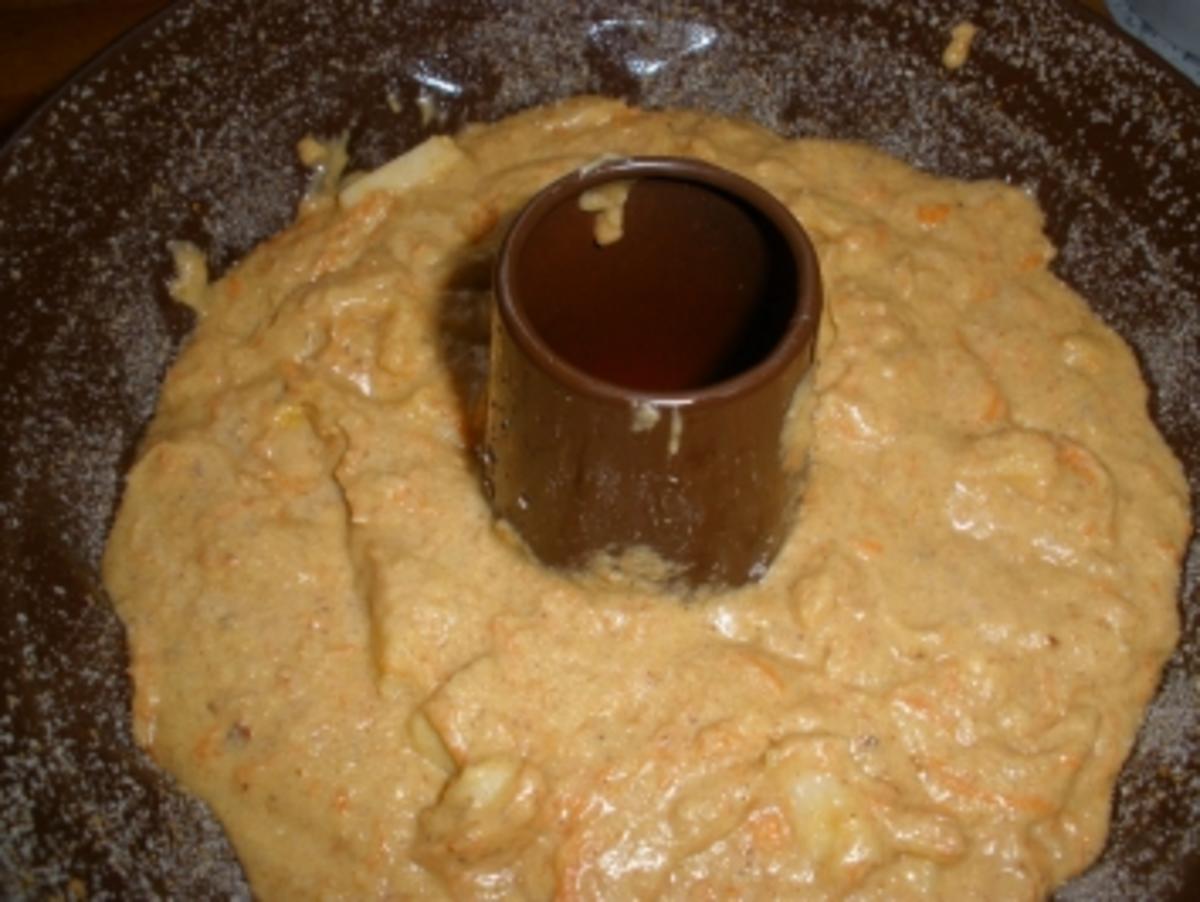 Karotten - Nuß - Gugelhupf - Rezept - Bild Nr. 3