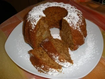 Rezept: Karotten - Nuß - Gugelhupf Bild Nr. 4 Karotten - Nuß - Gugelhupf - Rezept - Bild Nr. 4