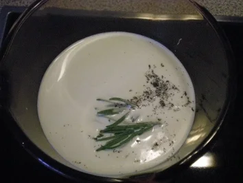 Rezept: Lavendel-Panna-Cotta mit karamelisierten Feigen Bild Nr. 4 Lavendel-Panna-Cotta mit karamelisierten Feigen - Rezept - Bild Nr. 4